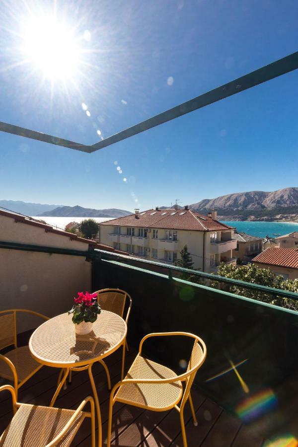 Apartments Ddd Baška Екстериор снимка
